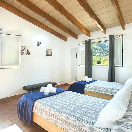 Sion - Exclusive Holidays Villa *