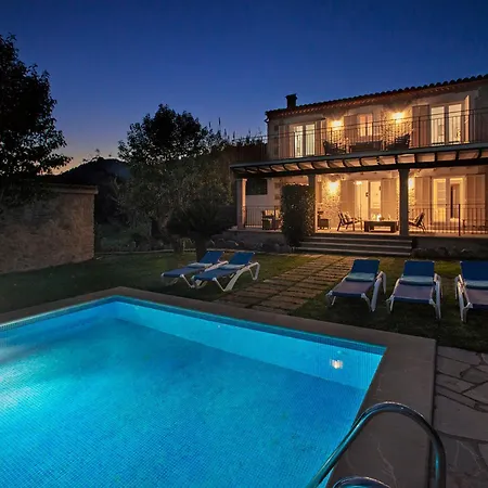 Sion - Exclusive Holidays Villa *